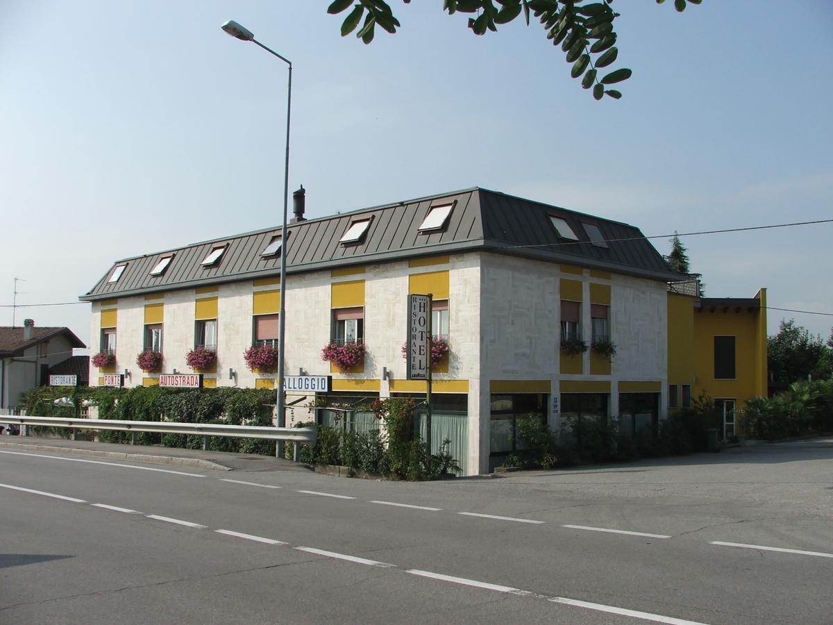 Hotel Ponte Autostrada 세리아테 외부 사진