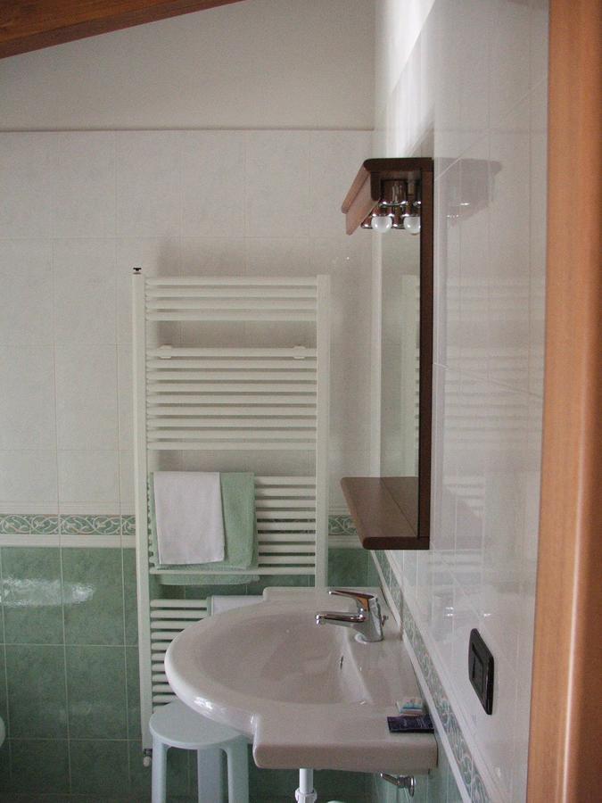 Hotel Ponte Autostrada 세리아테 외부 사진