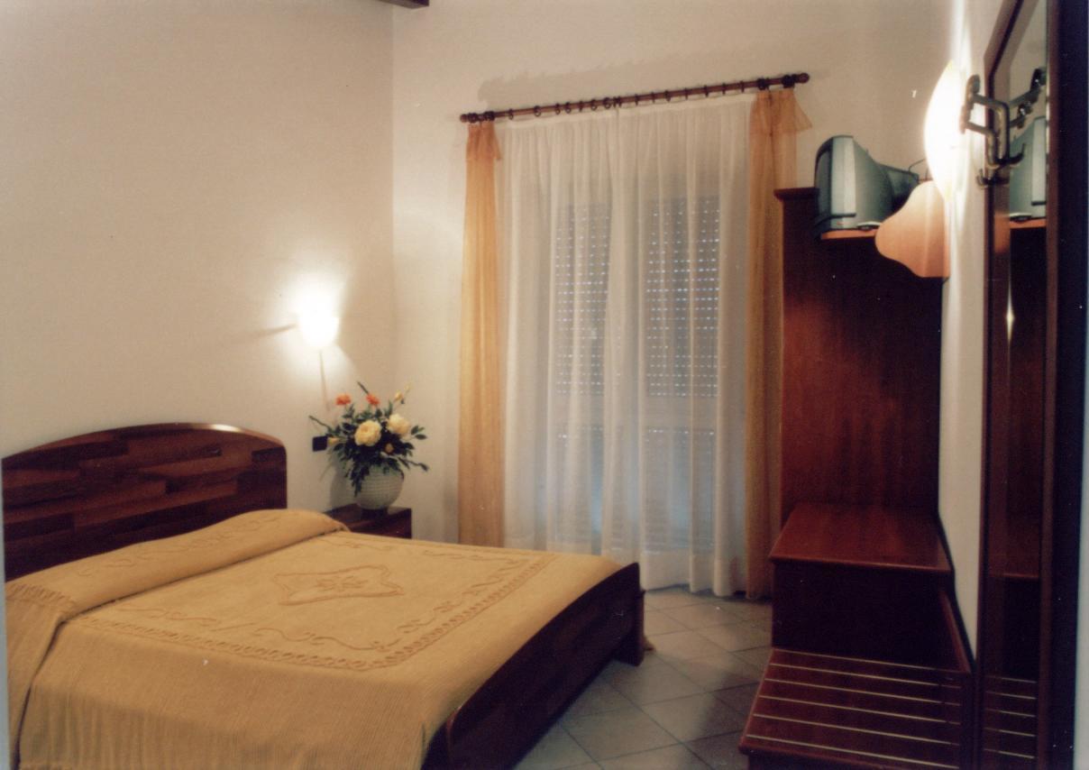 Hotel Ponte Autostrada 세리아테 외부 사진